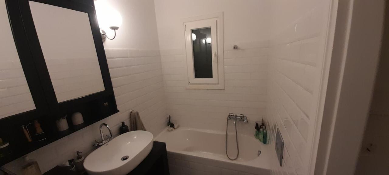 Fully Equiped Design Apartment With Excellent View/ Easy Parking เอเธนส์ ภายนอก รูปภาพ